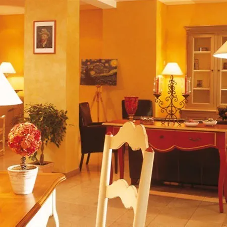 Hotel Boheme