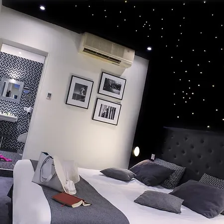 Hotel Bohème Parigi